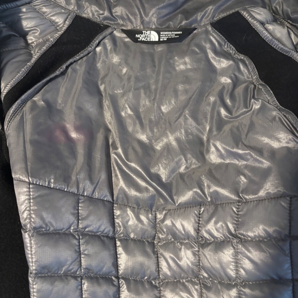 North Face jacket - Picture 5 of 5